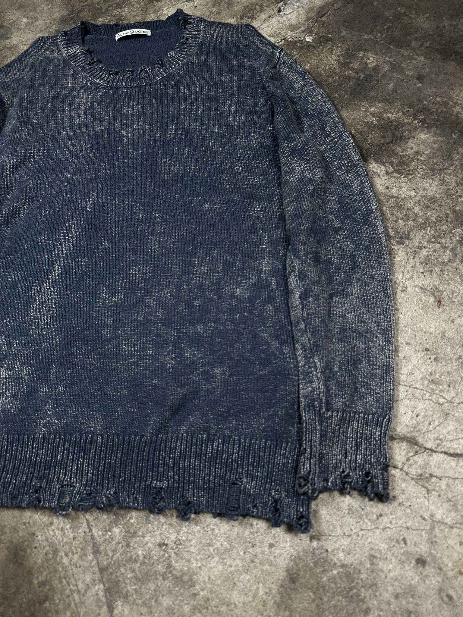 Acne Studios Acne Studios Acid Wash Distressed Knit Sweater Size US M / EU 48-50 / 2 - 3 Thumbnail