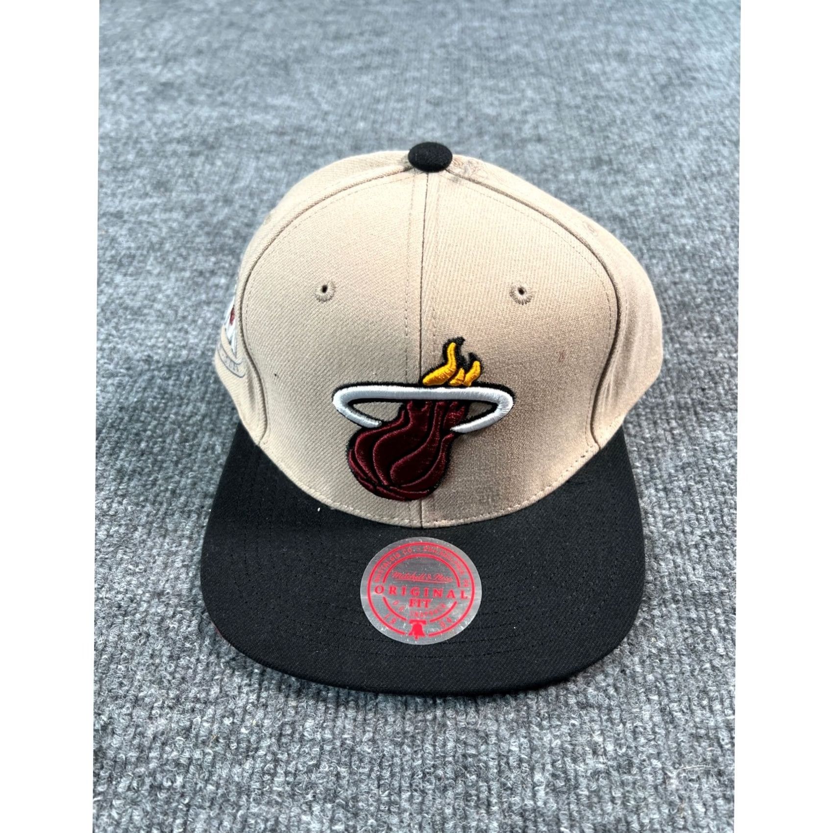 Mitchell & Ness Mitchell & Ness Miami Heat Snapback Hat - Retro Brown Mens Baseball Cap Size ONE SIZE - 3 Thumbnail