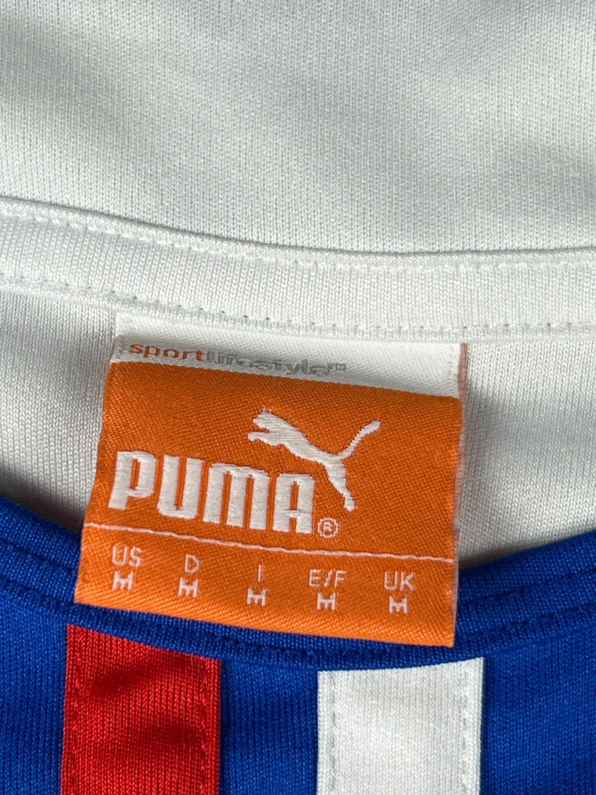 Puma 2013/2014 Puma Reading FC Home Soccer Football Jersey Size US M / EU 48-50 / 2 - 6 Thumbnail