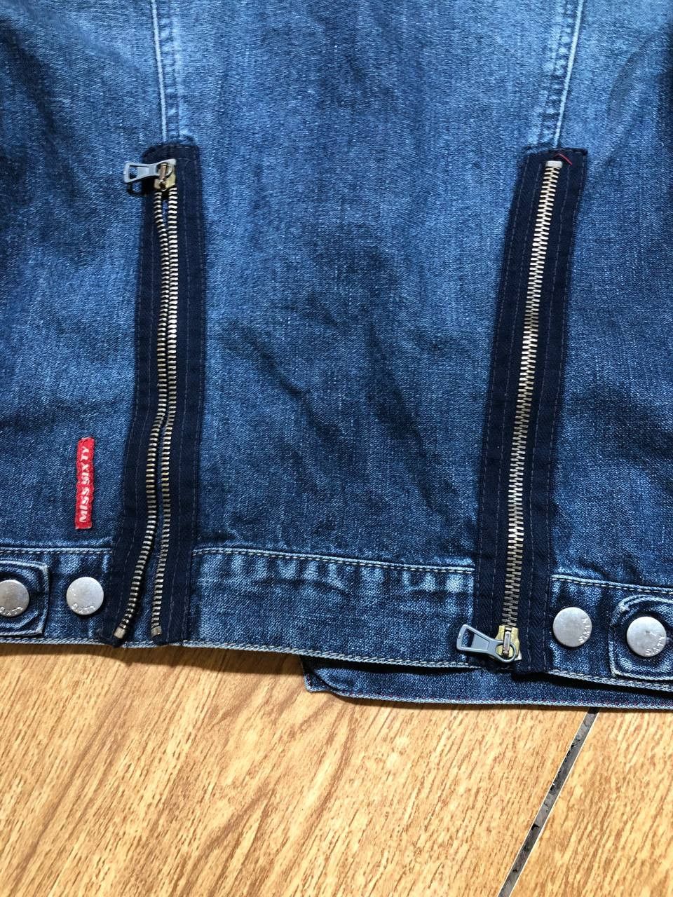 Miss Sixty Miss Sixty Denim Jacket Blue Hip Hop Streetwear 90s Y2K Size M / US 6-8 / IT 42-44 - 9 Thumbnail
