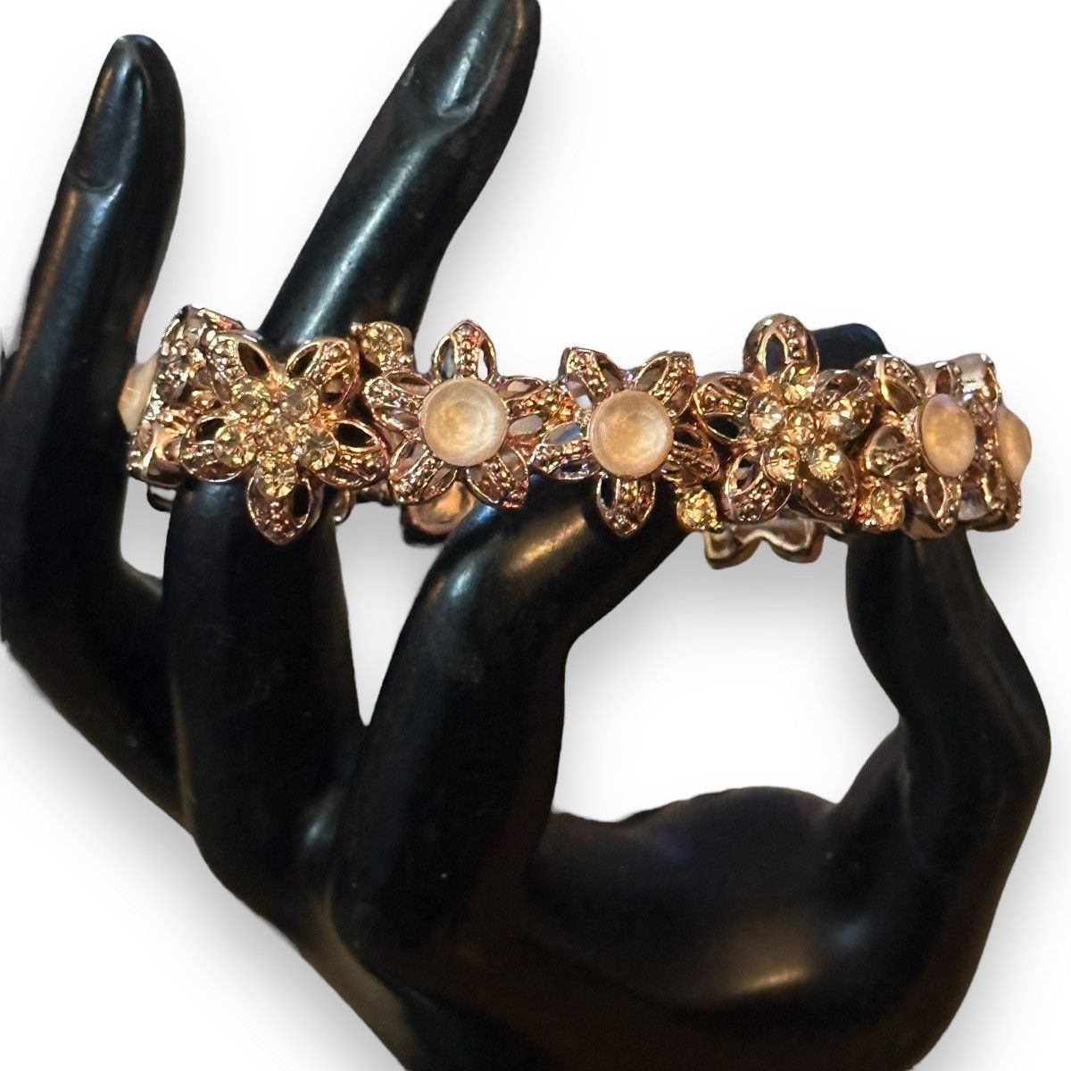 Other Napier rose gold rhinestone flower stretch bracelet Size ONE SIZE - 2 Thumbnail