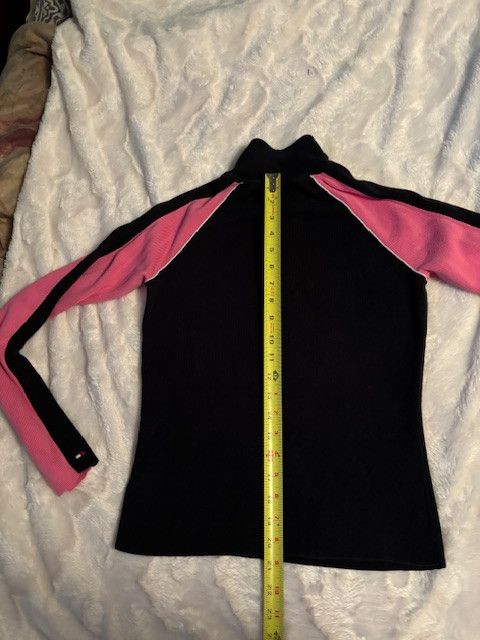 Tommy Hilfiger Tommy Hilfiger Black and Pink ribbed sweater Ladies Size S Size S / US 4 / IT 40 - 9 Thumbnail