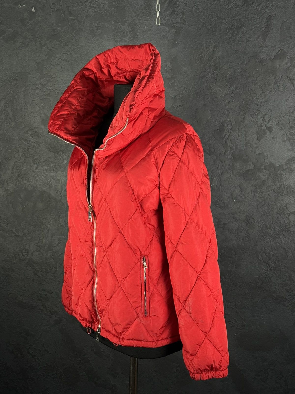 Prada 2008 Prada Red Diamond Women’s Quilted Puffer Jacket Size XL / US 12-14 / IT 48-50 - 7 Thumbnail