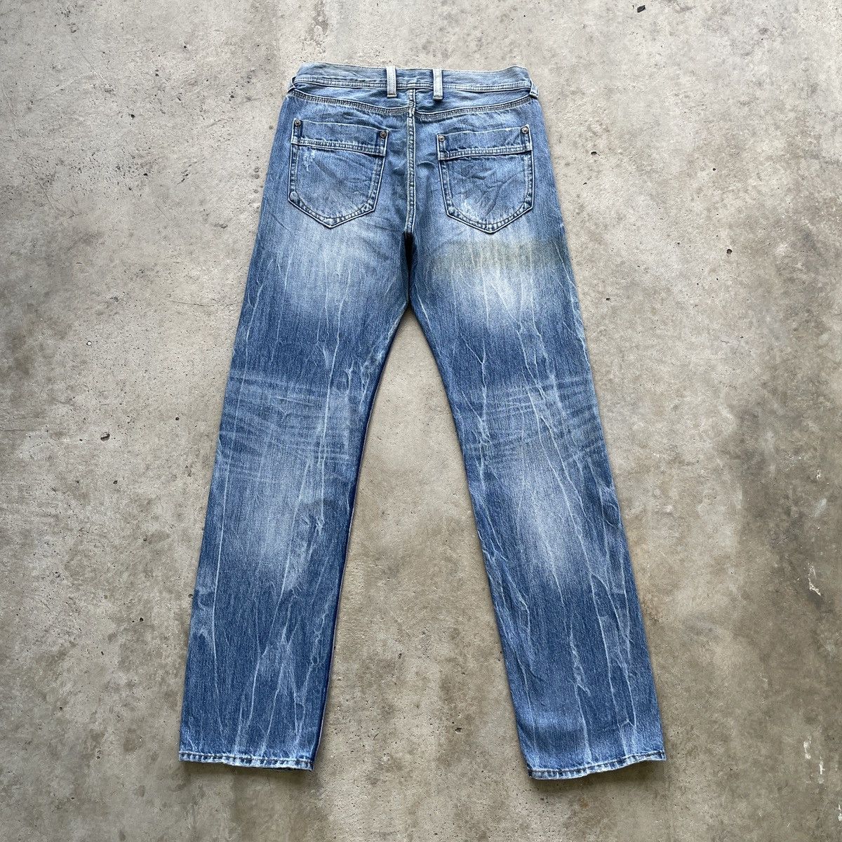 Japanese Brand W31 Vintage Japanese Distressed Faded Jeans Rare Denim Pants Size US 31 - 11 Thumbnail
