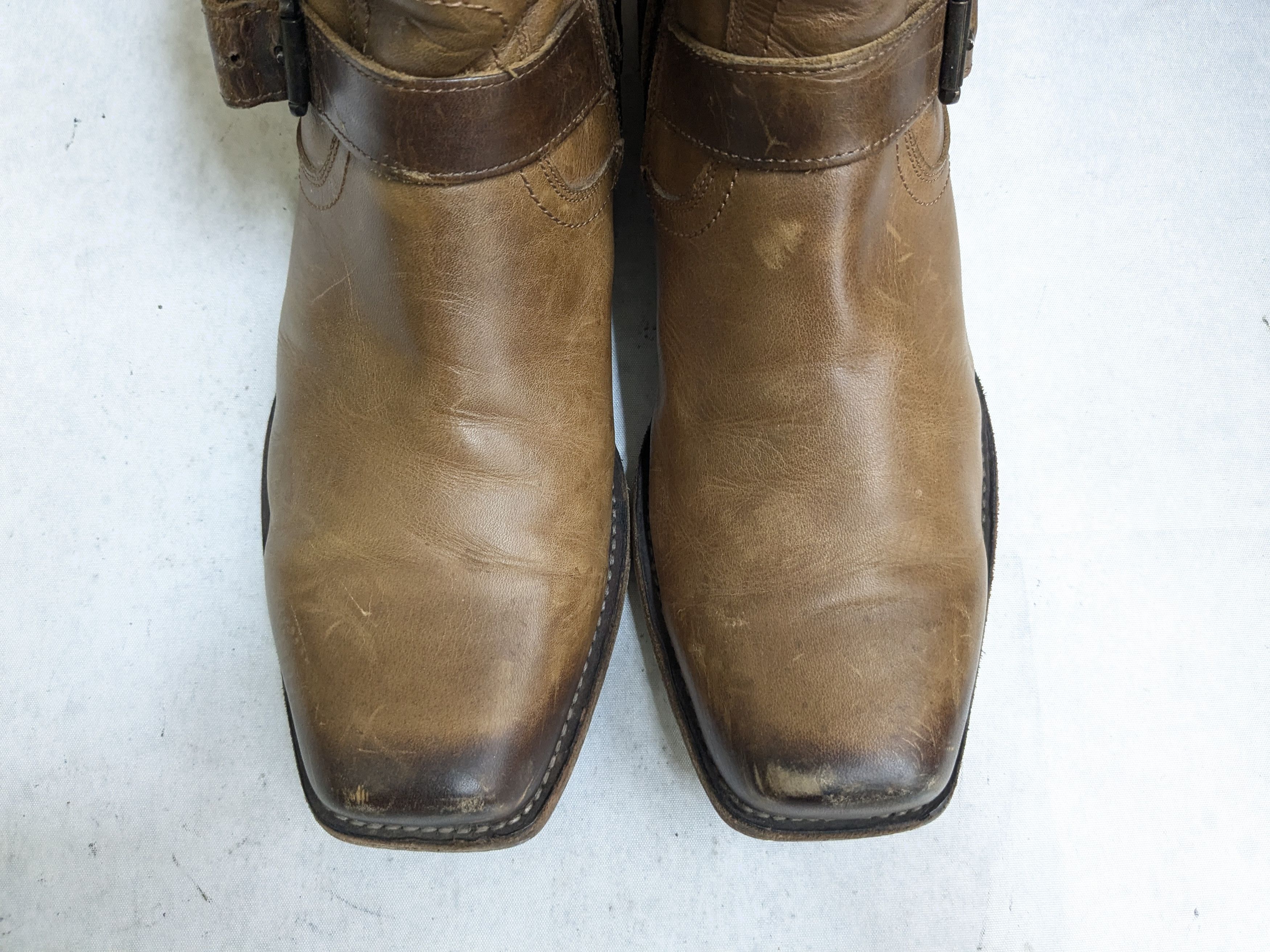 Frye Frye Engineer Boots 10 D Brown Leather Buckle Size US 10 / EU 43 - 3 Thumbnail