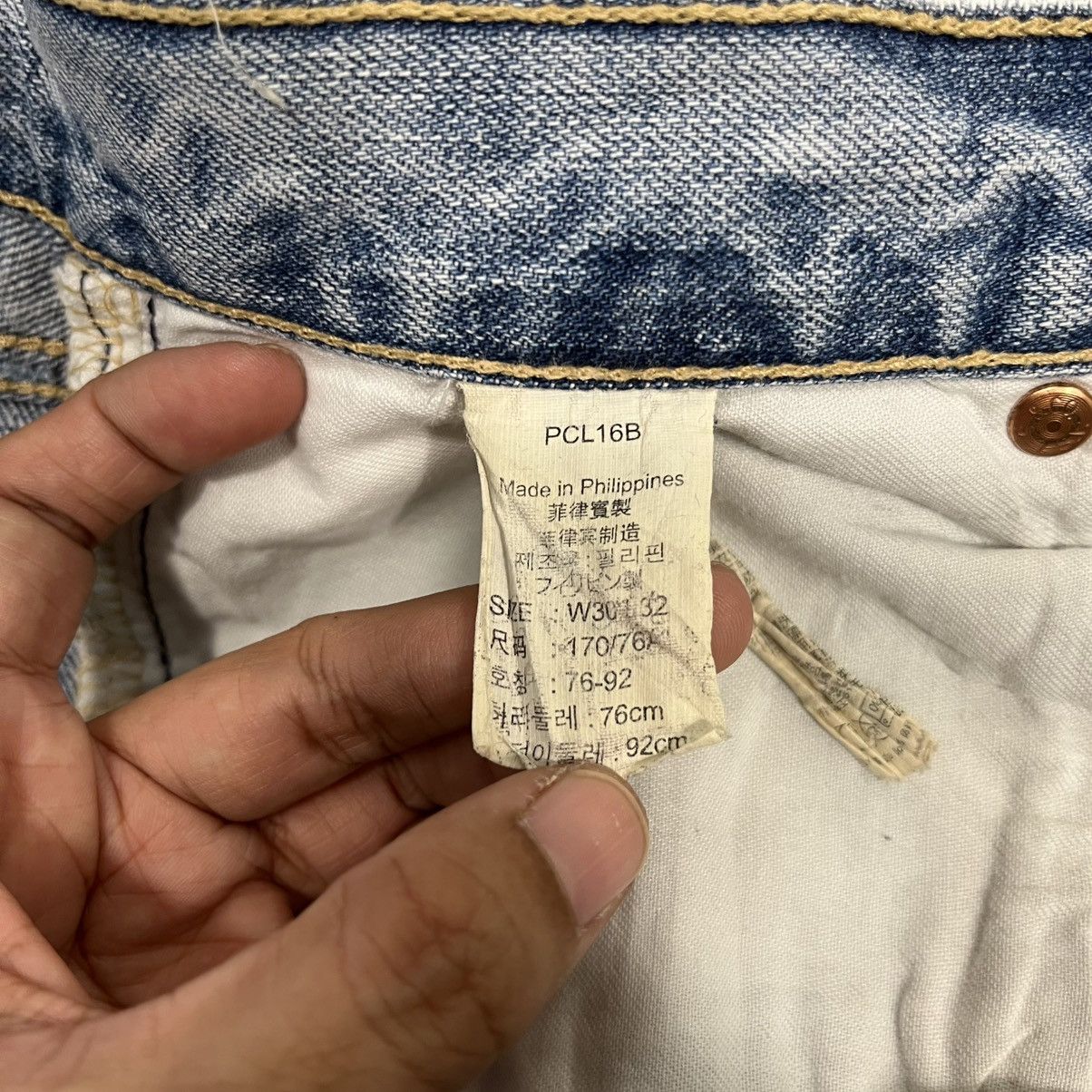 Levi's Vintage Y2k Levis Denim Jeans Size US 30 / EU 46 - 20 Thumbnail