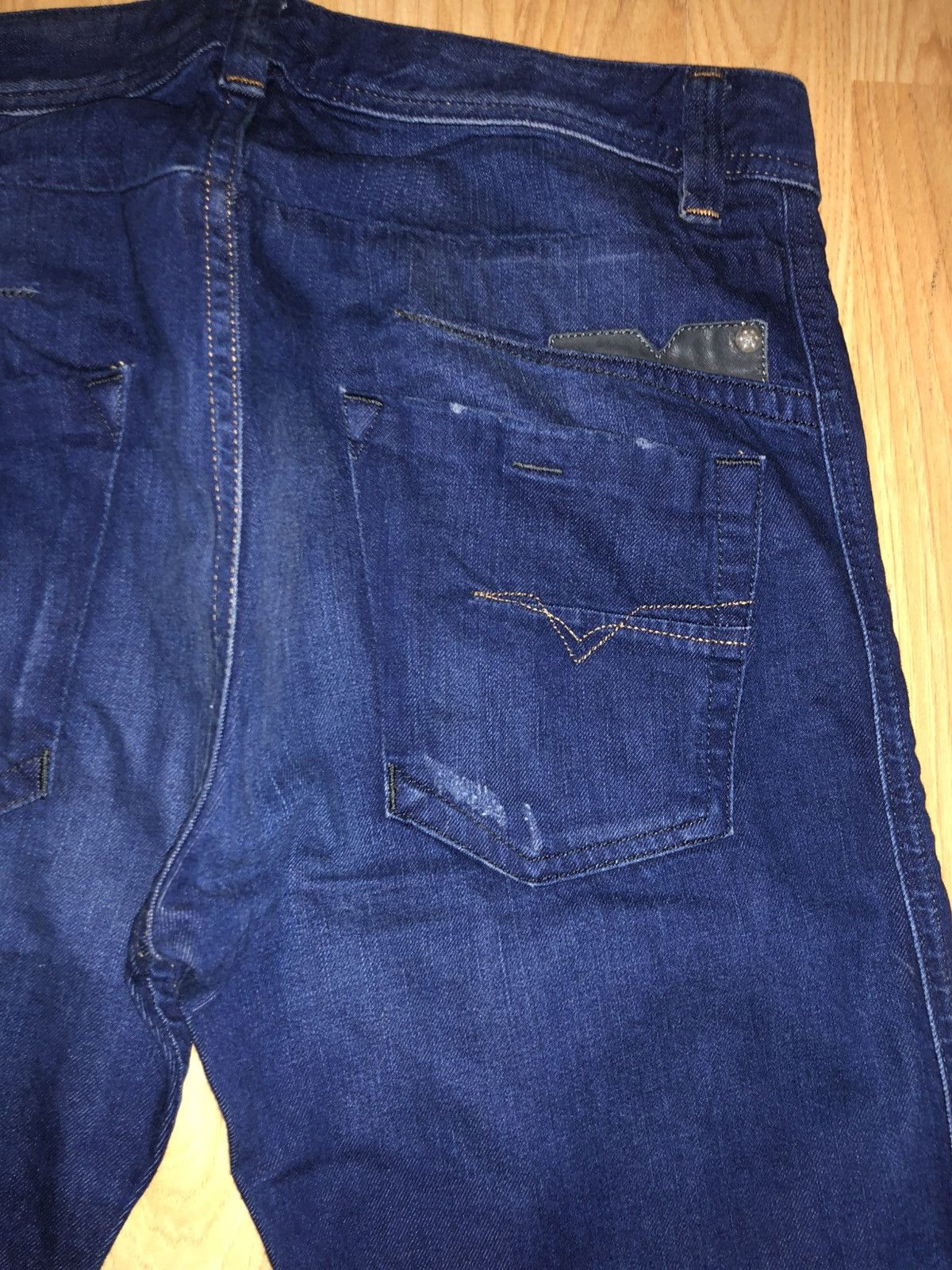 Diesel Diesel Jeans Darron Regular Slim Tapered - Size 30 Size US 30 / EU 46 - 7 Thumbnail