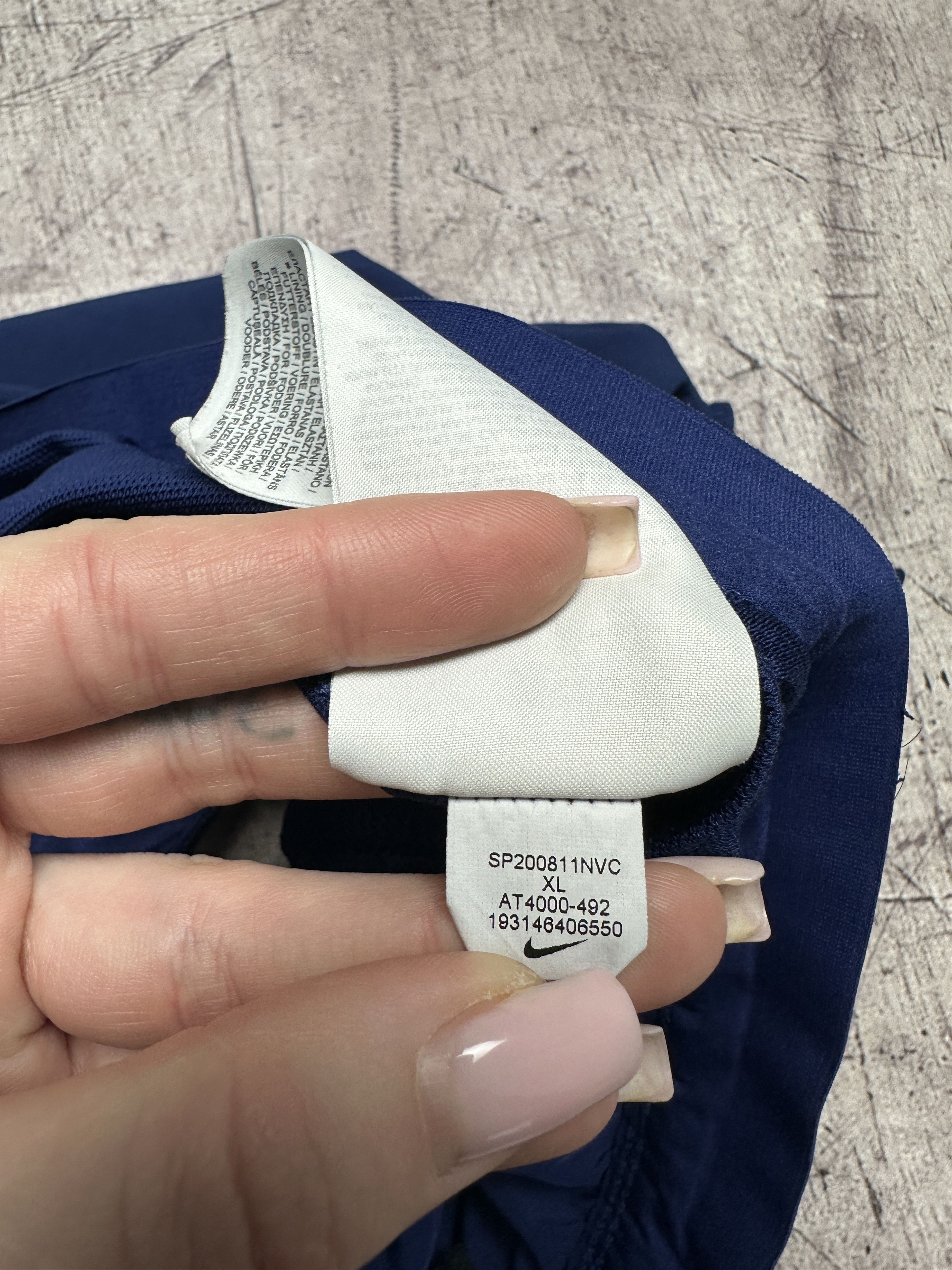 Nike Nike Dri Fit Mens Nylon Shorts Size US 36 / EU 52 - 7 Thumbnail