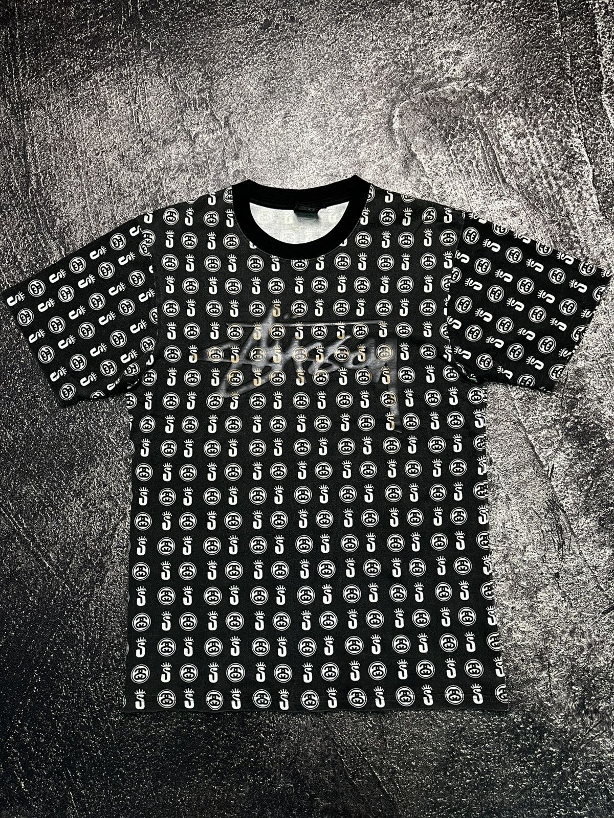 Stussy Stussy Crown And Link Logo Black T-Shirts Size US M / EU 48-50 / 2 - 1 Thumbnail