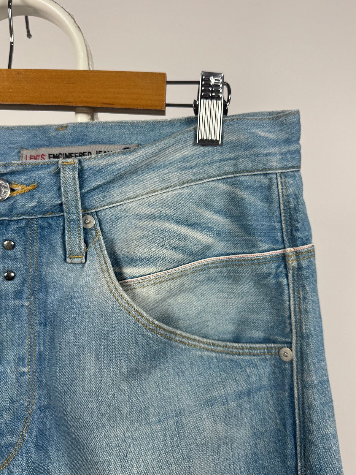 Levi's Vintage Levis Engineered Twisted Seams Buckle Back Tag Denim Size US 32 / EU 48 - 17 Thumbnail