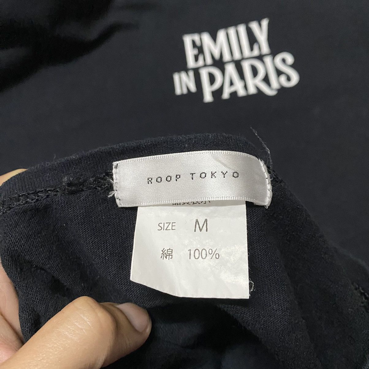 Japanese Brand EMILY IN PARIS MOVIE SERIES T SHIRT NETFLIX Size US M / EU 48-50 / 2 - 9 Thumbnail