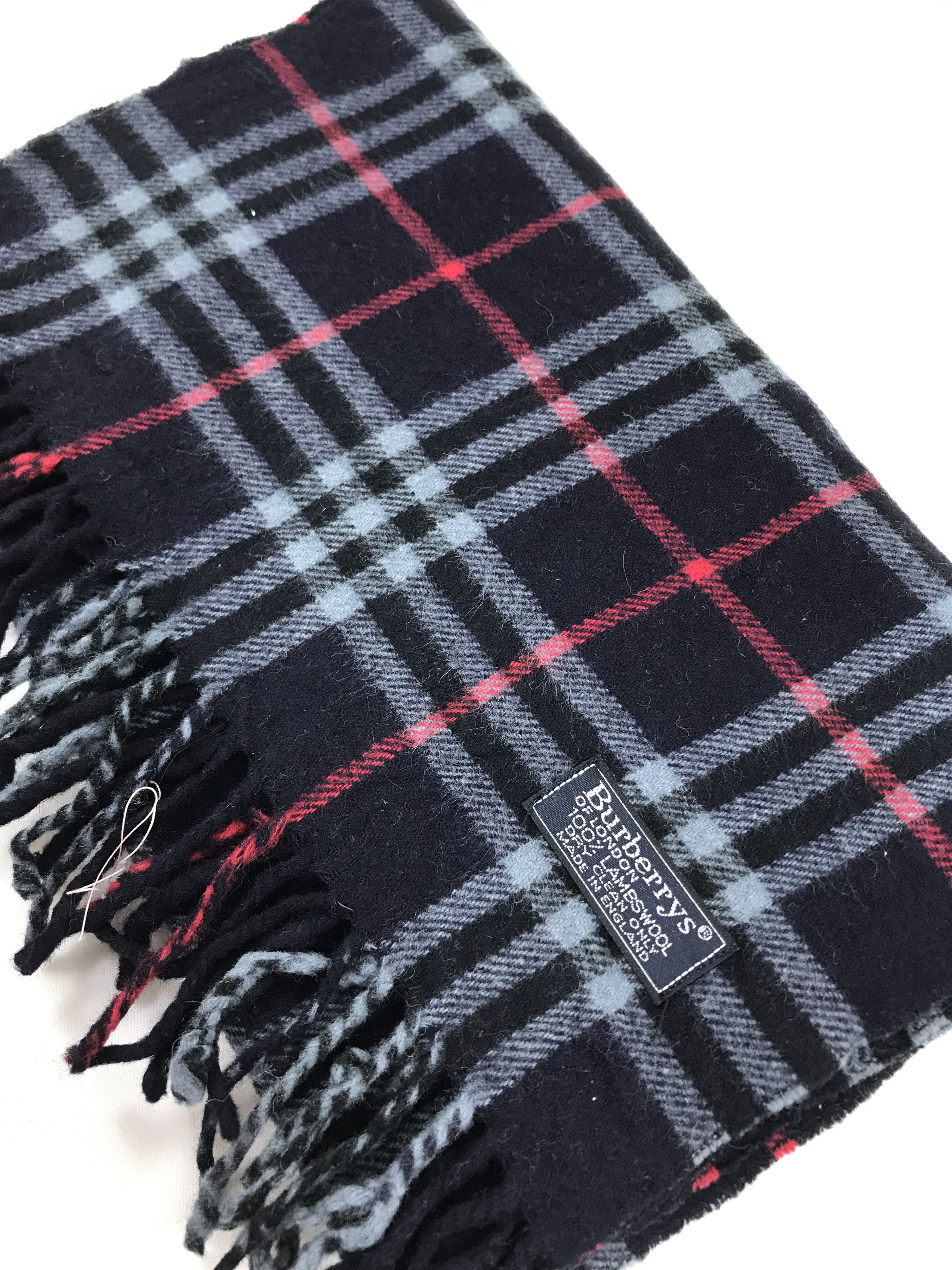 Burberry Burberry Scarf / Muffler / Neckwear Size ONE SIZE - 1 Thumbnail
