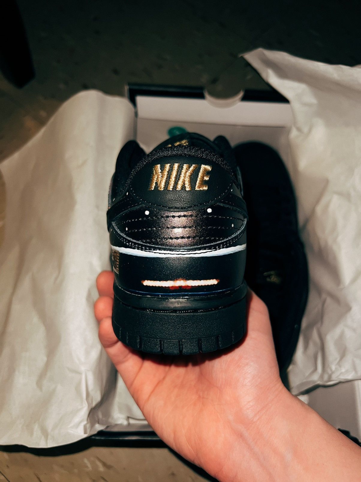 Nike × Supreme Supreme x Martine Rose x Mike Tyson Size US 8 / EU 41 - 3 Thumbnail