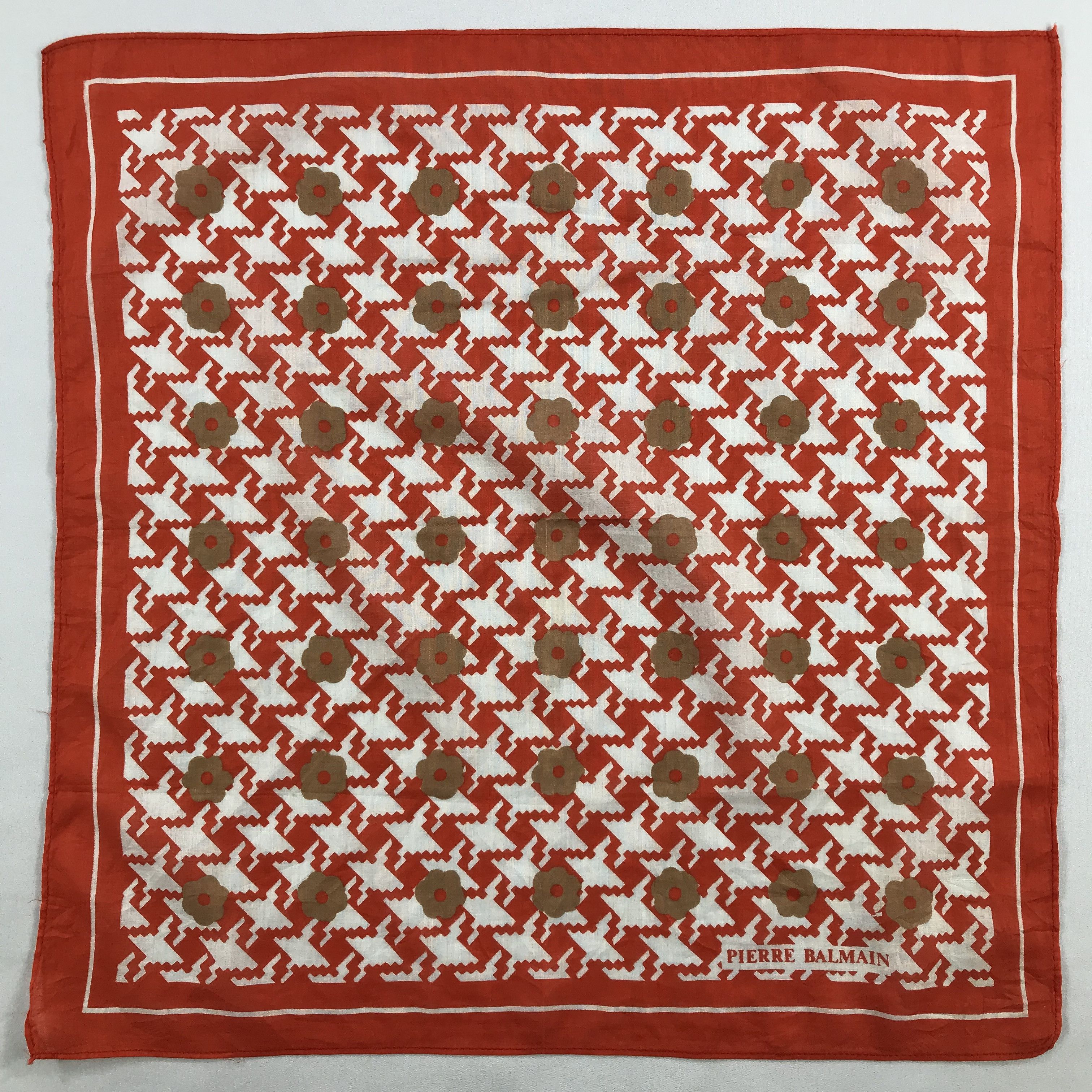 Pierre Balmain × Vintage Pierre Balmain Bandana / Handkerchief / Neckerchief - S2666 Size ONE SIZE - 1 Thumbnail