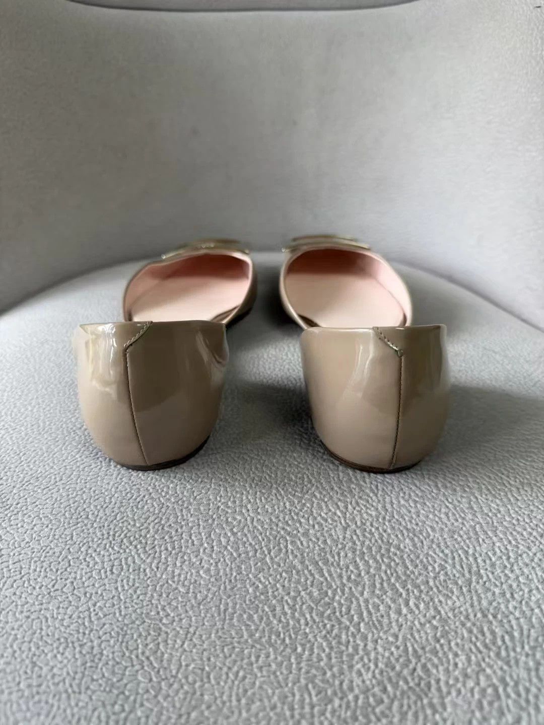Roger Vivier Roger Vivier Elephant Gray Patent Buckle Flats 37 Size US 6 / IT 36 - 3 Thumbnail