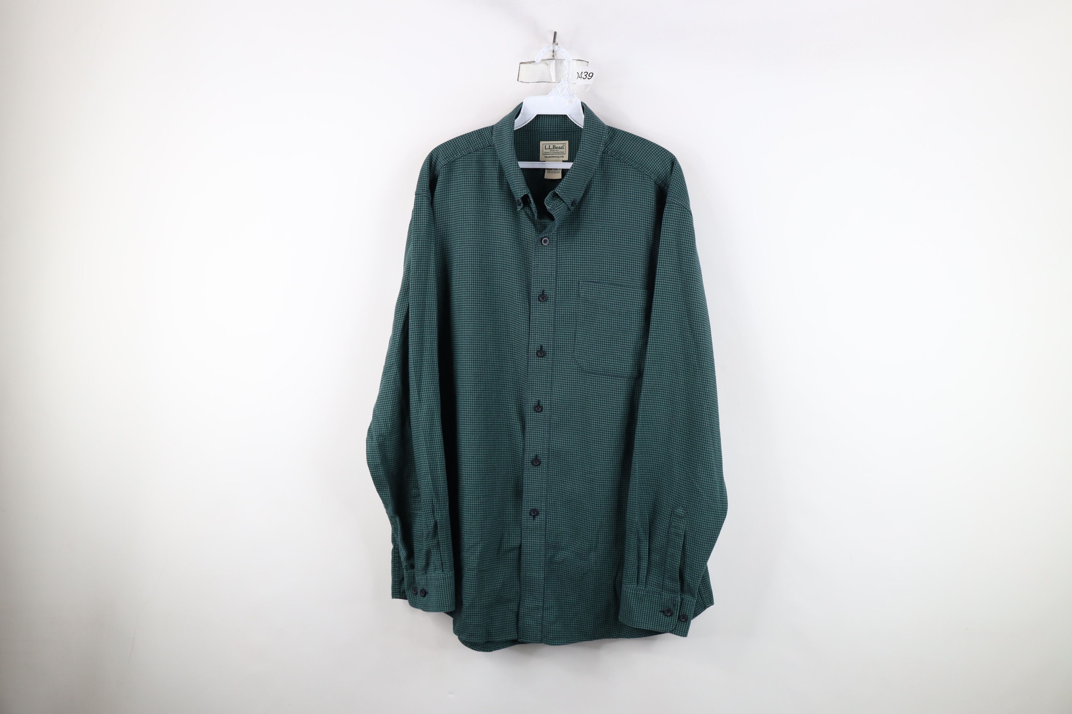 L.L. Bean × Vintage Vintage LL Bean Flannel Collared Button Down Shirt Size US L / EU 52-54 / 3 - 1 Thumbnail