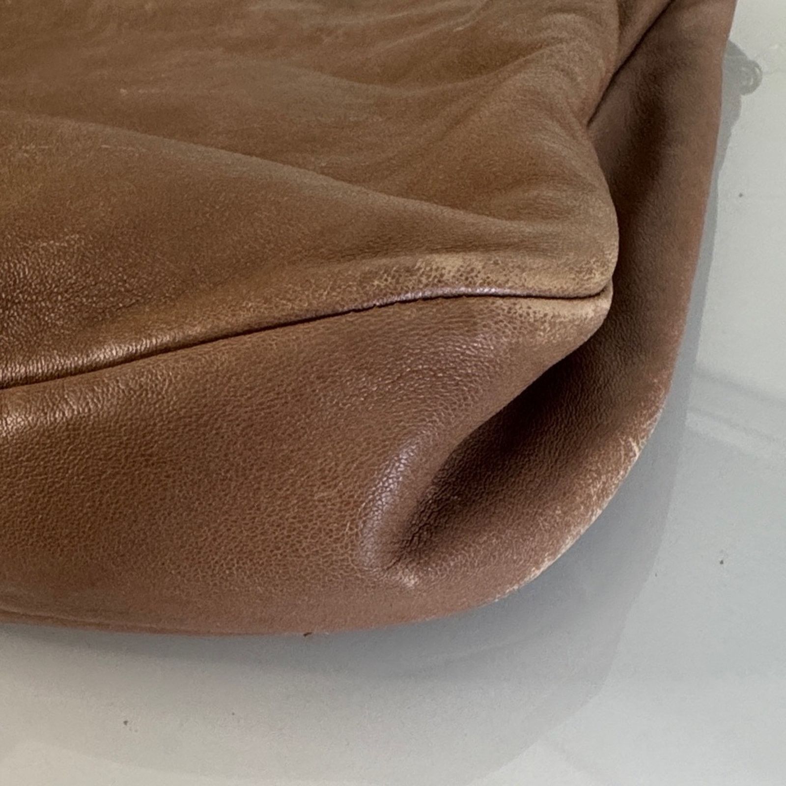 Salvatore Ferragamo Salvatore Ferragamo Vintage Gancini Leather Hobo Bag – Tan Size ONE SIZE - 6 Thumbnail