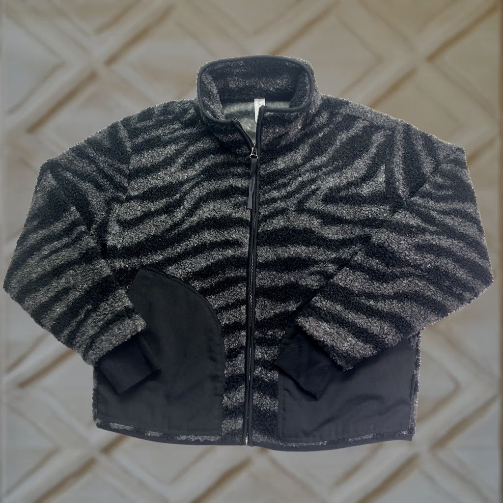 Varley Varley Jacket Womens M Black Zebra Print Sherpa Fleece Full Zip Gray Size Size M / US 6-8 / IT 42-44 - 1 Thumbnail