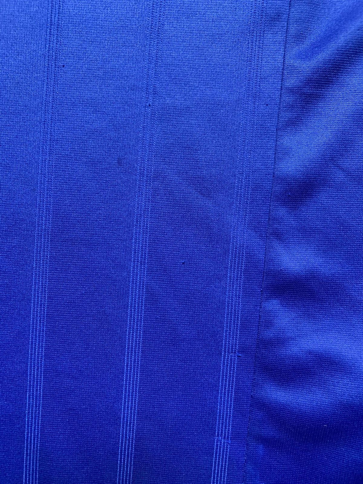 Adidas × Chelsea Soccer × Vintage Vintage adidas Chelsea soccer jersey size XL blue Size US XL / EU 56 / 4 - 6 Thumbnail