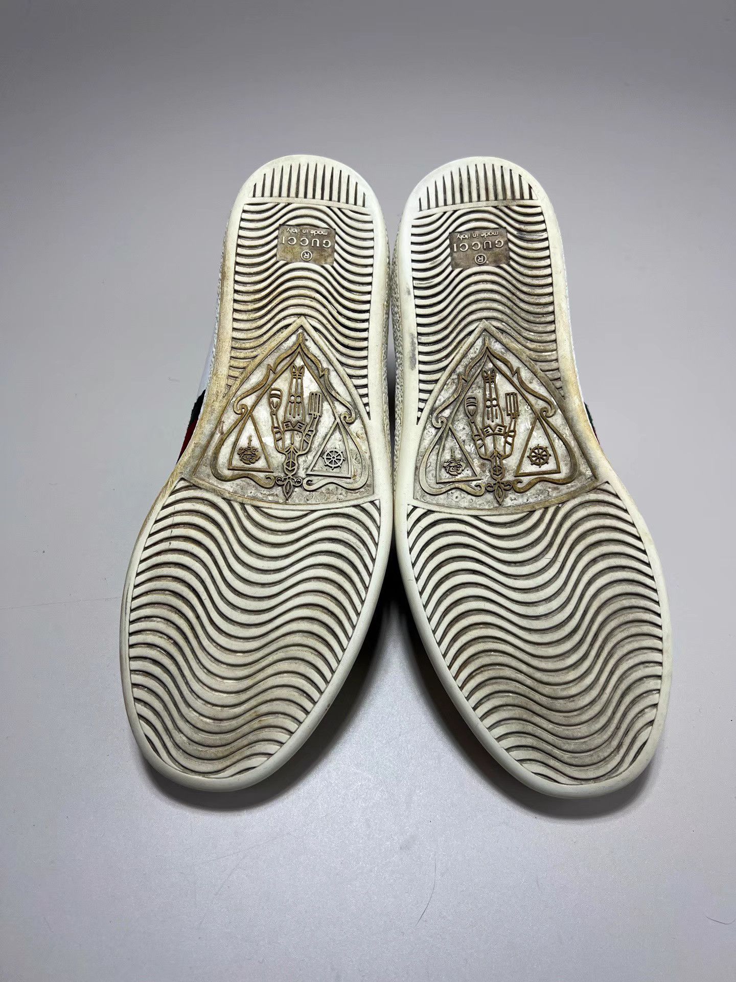 Gucci GUCCI Bee ACE Sneakers Size US 7.5 / IT 37.5 - 7 Thumbnail