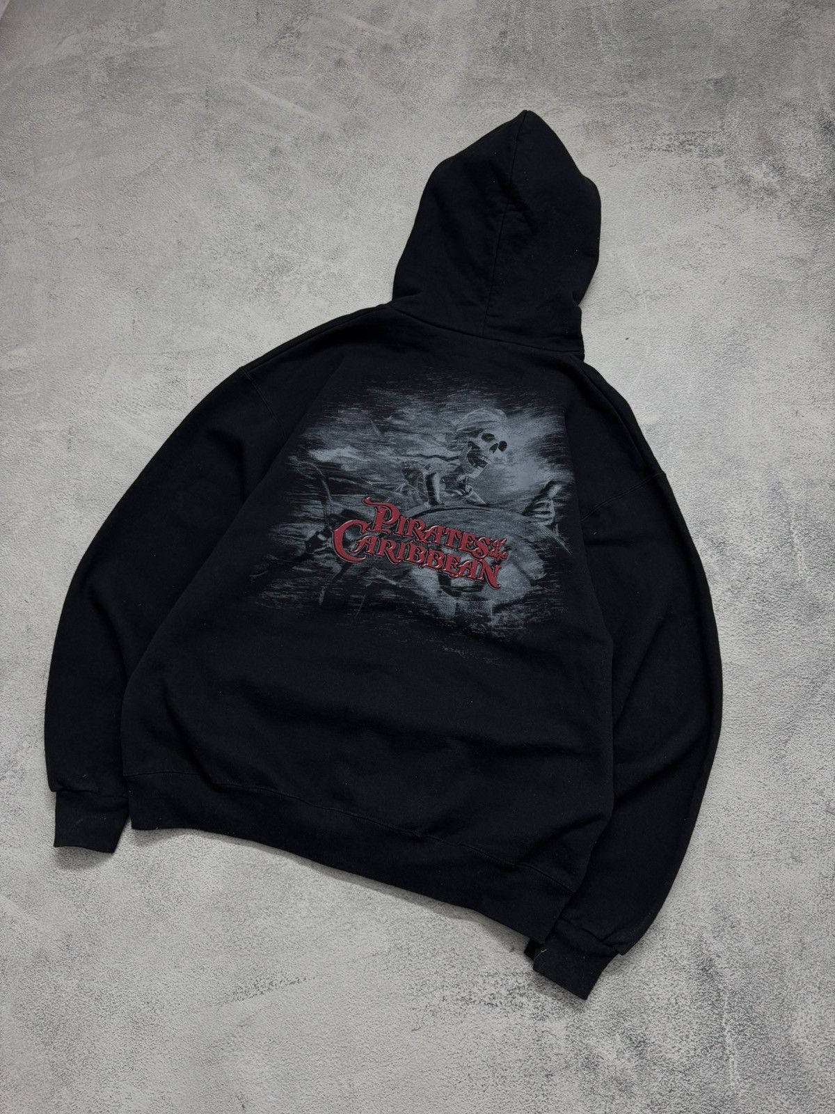 Disney Vintage Y2k Pirates of the Caribbean Hoodie Size US L / EU 52-54 / 3 - 9 Thumbnail