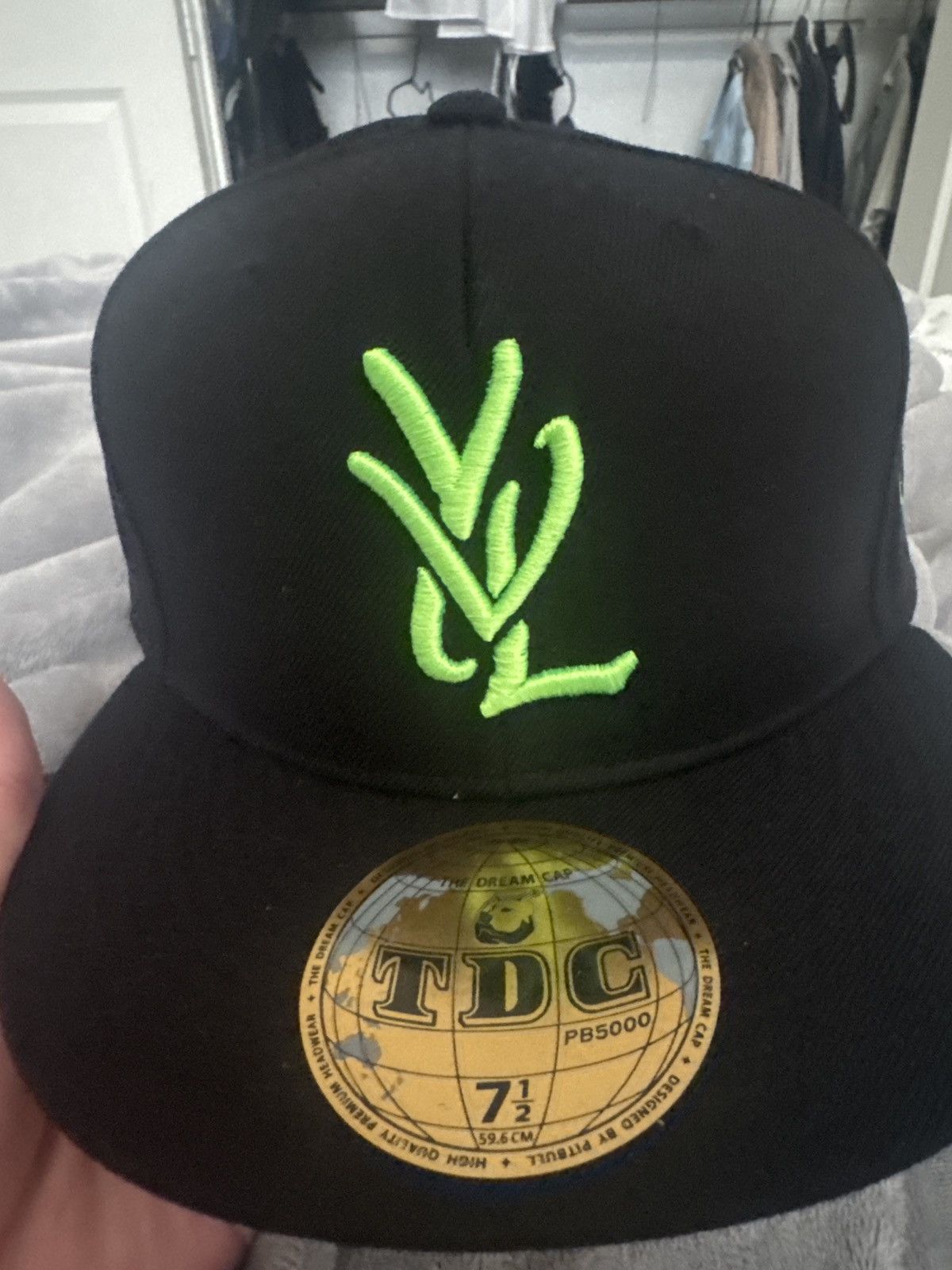 YVLキャップ ken carson着用 PLAYBOI CARTI x KEN CARSON IN THE STUDIO NEW YVL HATS OUT NOW