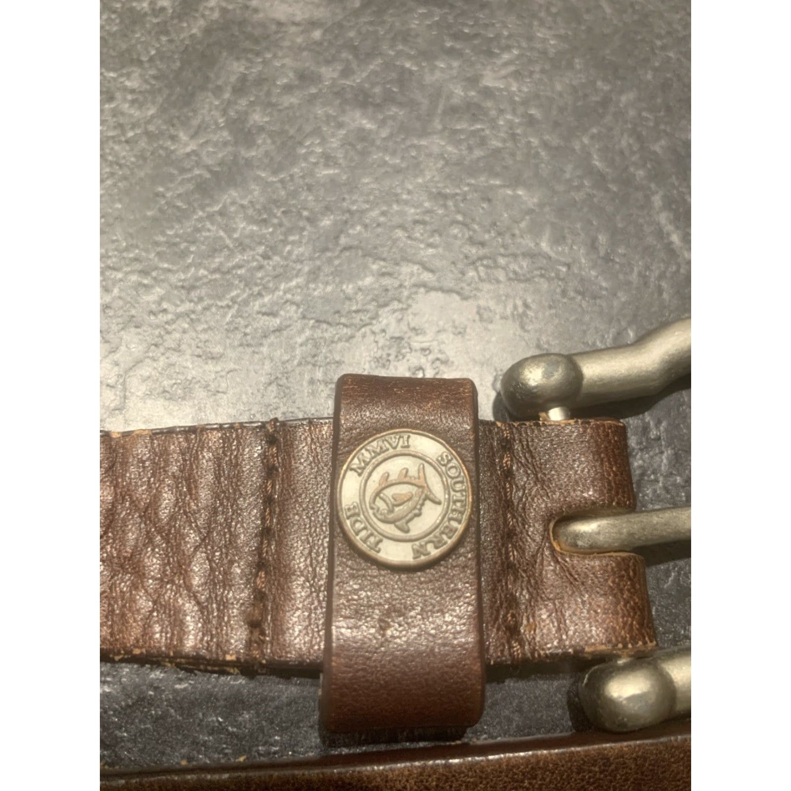 Southern Tide Southern Tide Leather Belt Men's 32 Blue Fish Embroidered Golf Mens Size 32 - 3 Thumbnail