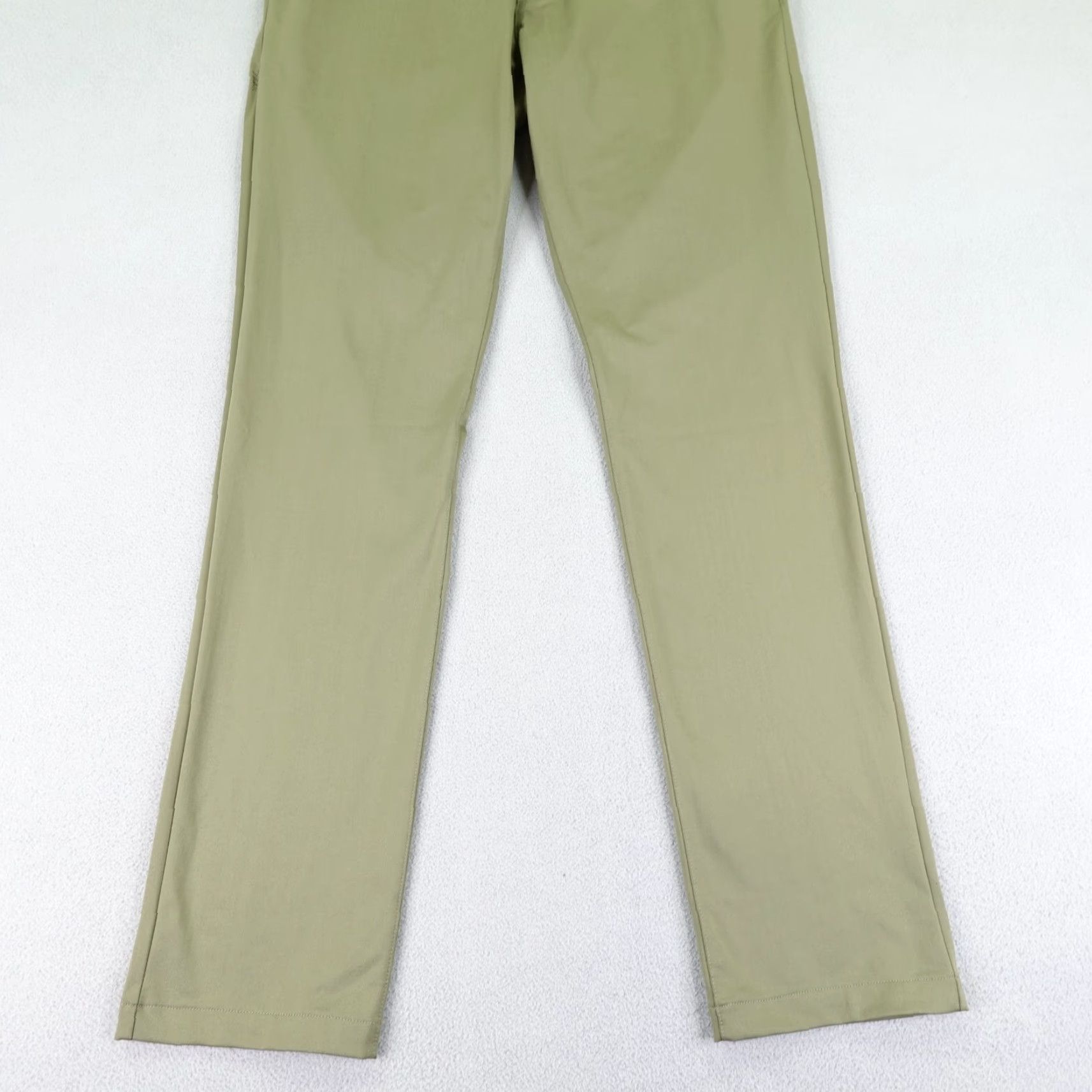 Rhone Rhone Pants Mens 33 Green Slim Straight Chino 33 In Inseam Regular Waist 34 Business Casual Travel Workwear Size US 34 / EU 50 - 3 Thumbnail