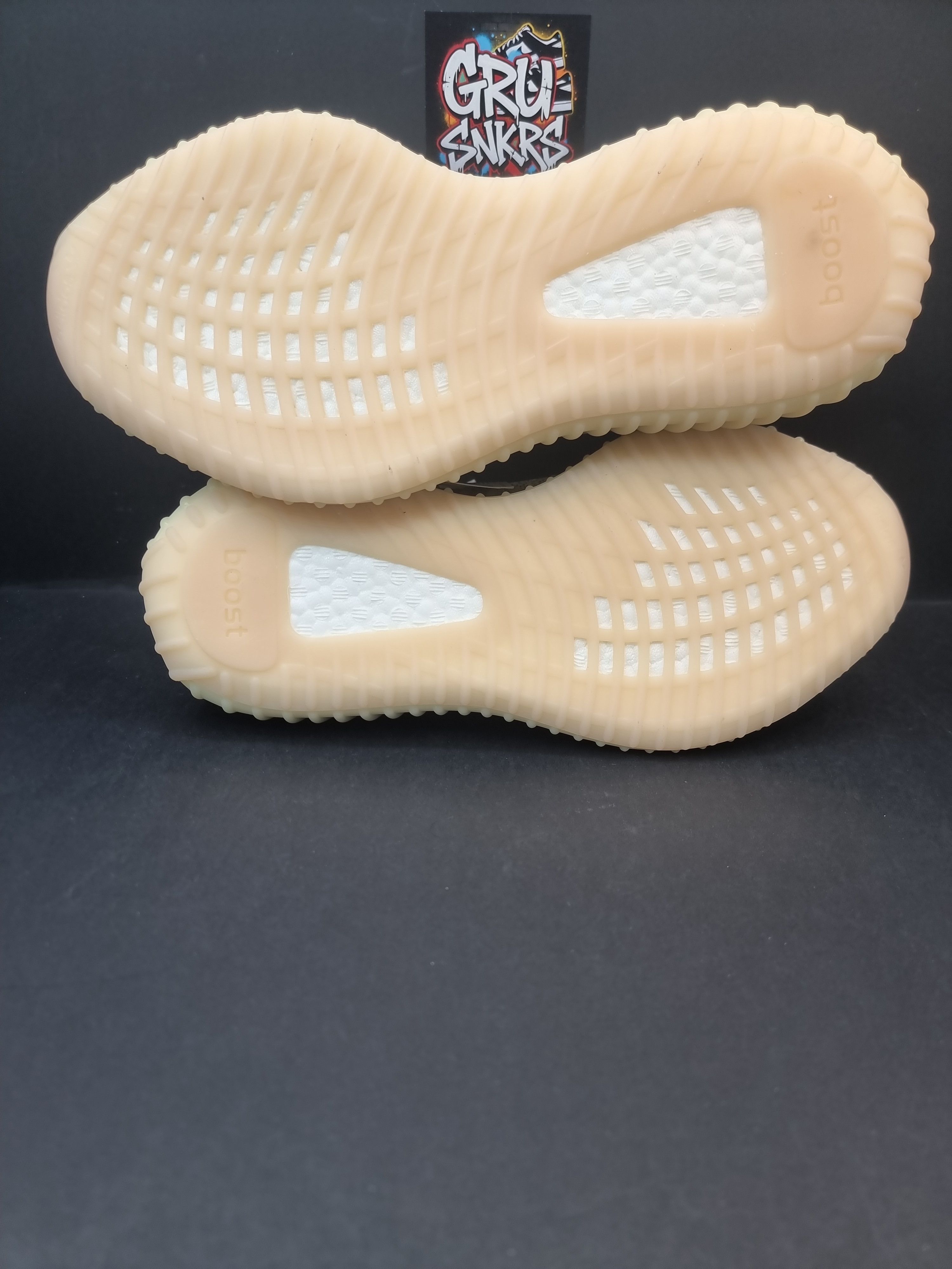 Yeezy Yeezy Boost 350 V2 Lundmark Reflective Size US 8.5 / EU 41-42 - 5 Thumbnail