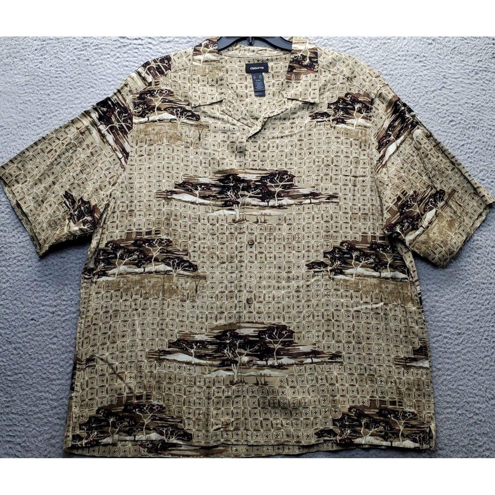 Liz Claiborne Claiborne Mens Hawaiian Shirt: XXL, Multicolor Wood Print Short Sleeve Button-Up, Collared, 100% Rayon, Casual Size US XXL / EU 58 / 5 - 2 Thumbnail