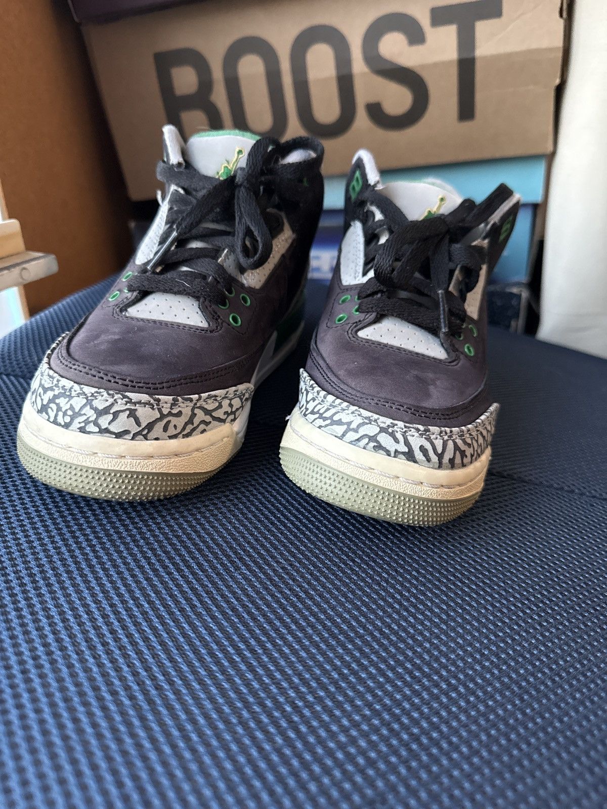 Jordan Brand Air Jordan 3 Retro GS 'Pine Green' Size US 5 / EU 37 - 4 Thumbnail