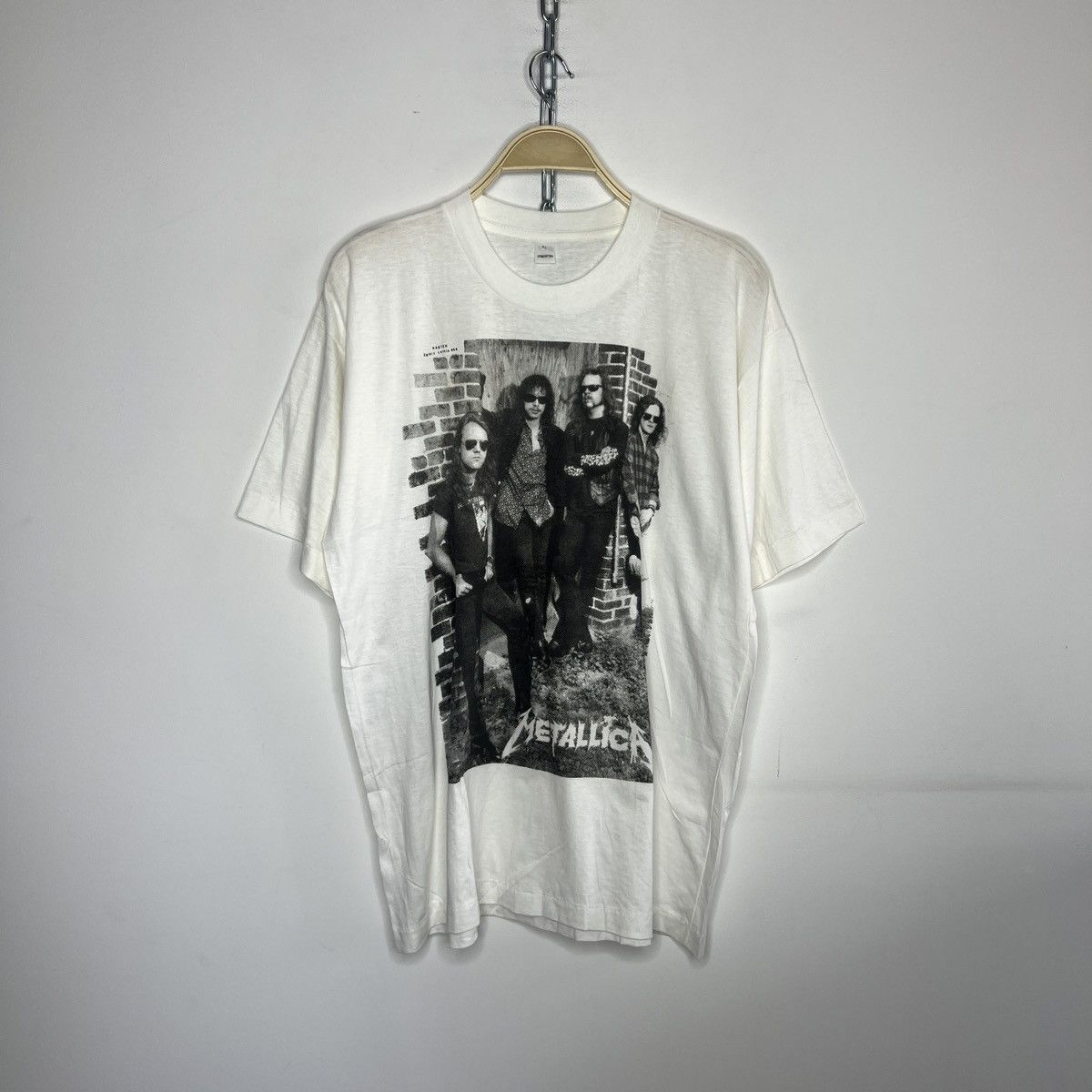 Band Tees × Metallica × Vintage Vintage 90s Single Stitch White Tshirt Metallica Full Print Size US L / EU 52-54 / 3 - 1 Thumbnail