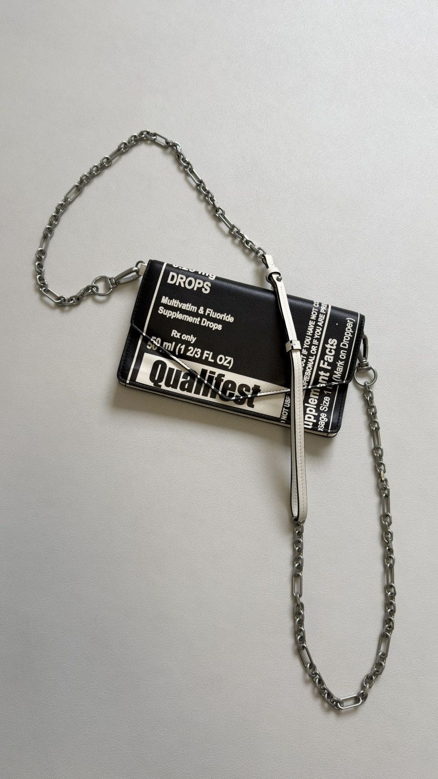 Maison Margiela A/W 18 ‘Vitamin Supplements’ Print Mini Hand Bag Size ONE SIZE - 8 Thumbnail