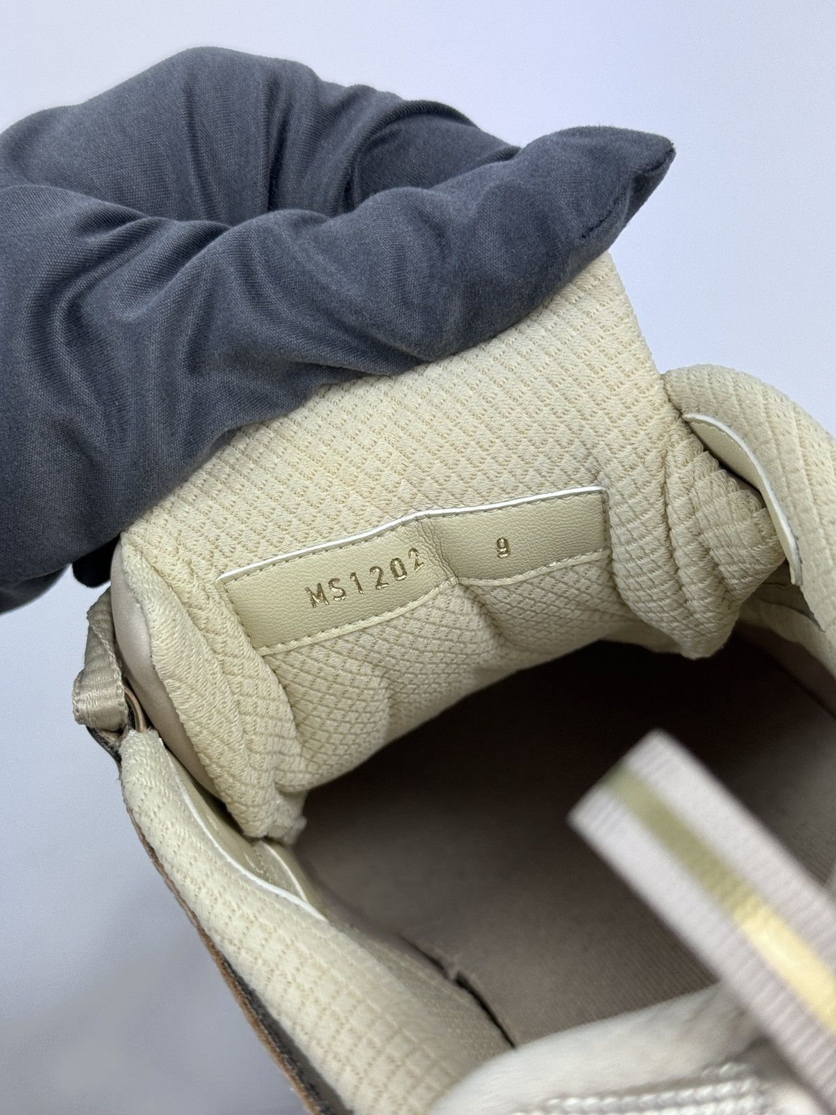Louis Vuitton LV RUNNING TATIC SNEAKERS Size US 11 / EU 44 - 10 Thumbnail