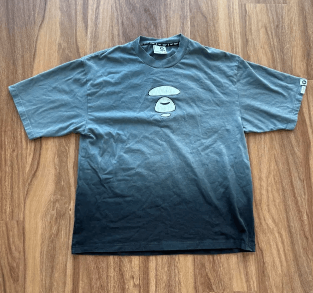 Aape Aape A Bathing Ape logo back print ombre t-shirt Black/Gray Size US M / EU 48-50 / 2 - 1 Thumbnail