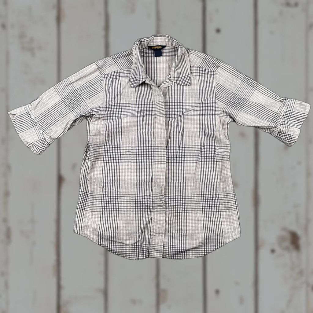 Vintage Woolrich Shirt Womens Button-Up Plaid Ivory M EUC Short Sleeve Collared Pattern: Plaid, Classic Outdoor Mens? Size M / US 6-8 / IT 42-44 - 1 Thumbnail