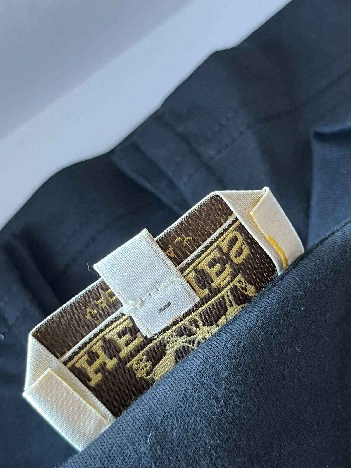 Hermes 2025 Runway Hermes H Leather Logo Tee T-shirt Size US XL / EU 56 / 4 - 7 Thumbnail