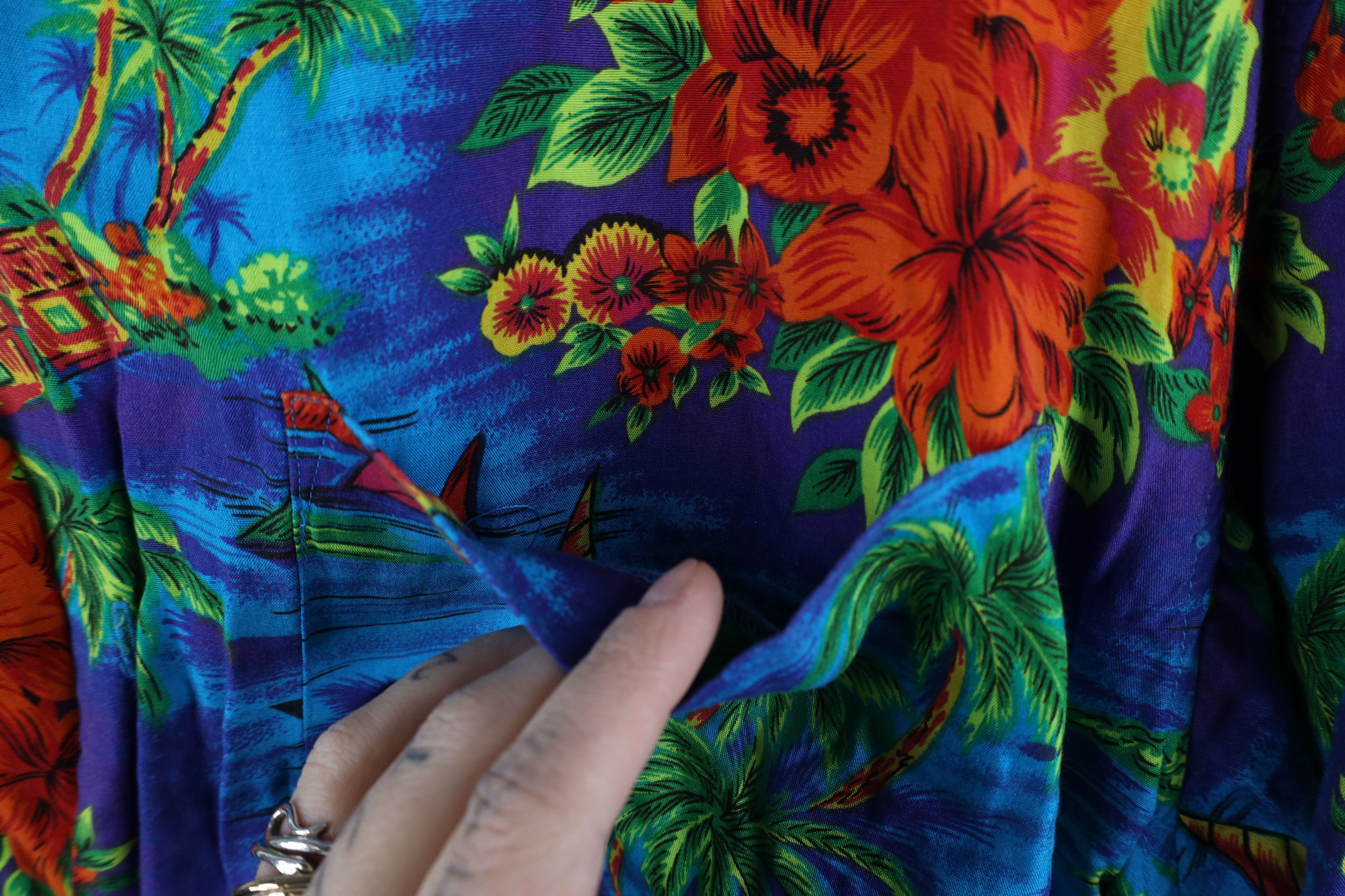 Gap × Vintage Vintage 90s Gap Collar Hawaiian Flower Collared Button Shirt Size US L / EU 52-54 / 3 - 5 Thumbnail
