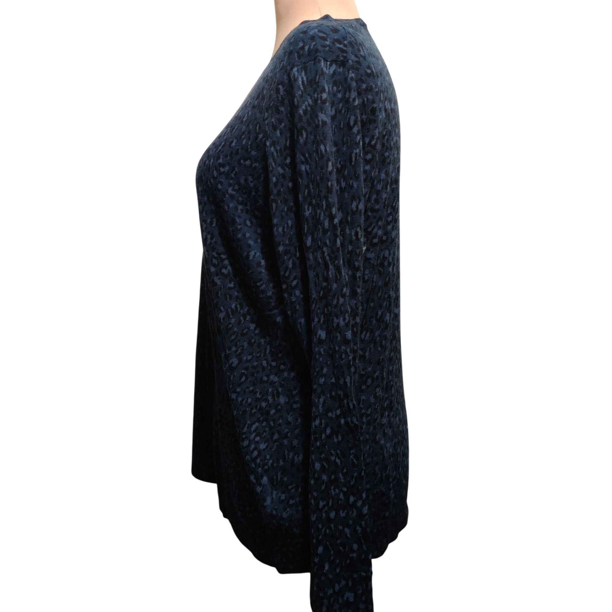 Other Amazon Essentials XL Navy Blue Leopard Print Sweater V Neck Size XL / US 12-14 / IT 48-50 - 3 Thumbnail