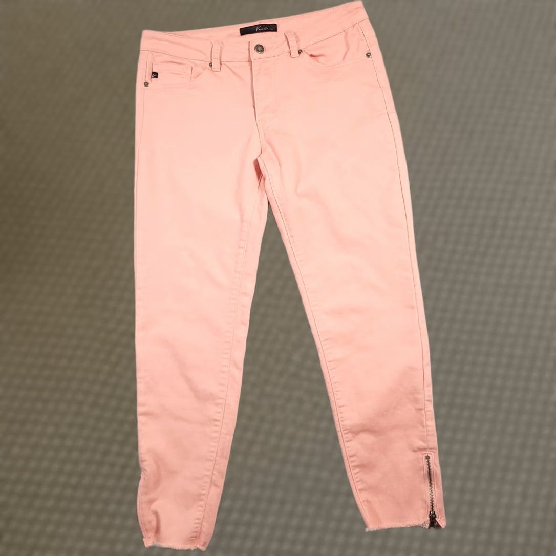 Vintage KanCan Raw Hem Skinny Crop Stretch Jeans Women's 9 Peach Pink Zip Ankle Jeans Womens 9 Pink Size 30" / US 8 / IT 44 - 1 Thumbnail