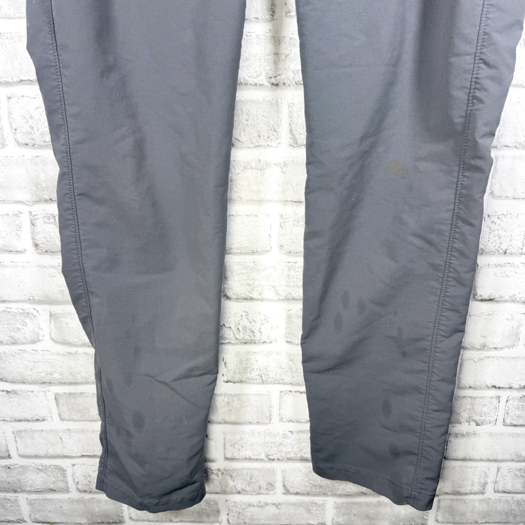 Under Armour Under Armour Mens Gray Chino Pants 34x32 Regular Casual Inseam 32 Size US 34 / EU 50 - 3 Thumbnail
