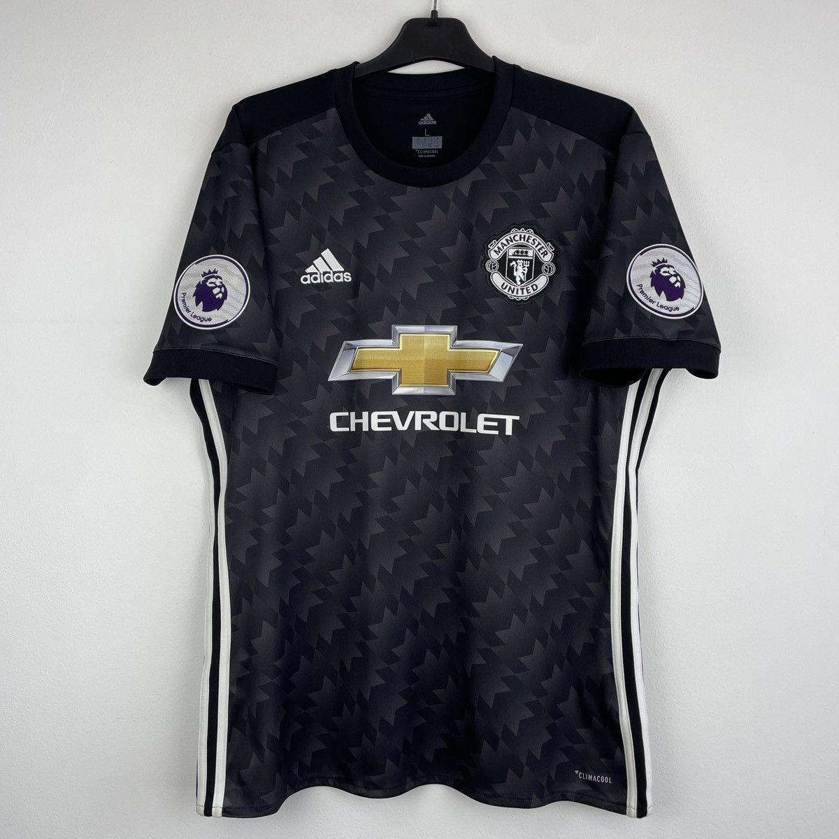 Adidas Manchester United Nemanja Matic Away Jersey 2017/2018 Size US L / EU 52-54 / 3 - 2 Thumbnail