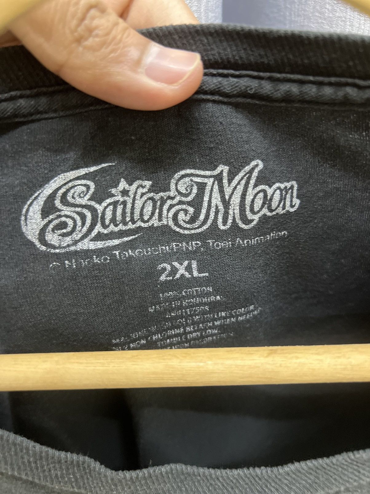 Anime Faded Toei Animation Japanese Manga Sailor Moon Anime Tshirt Size US XXL / EU 58 / 5 - 4 Thumbnail