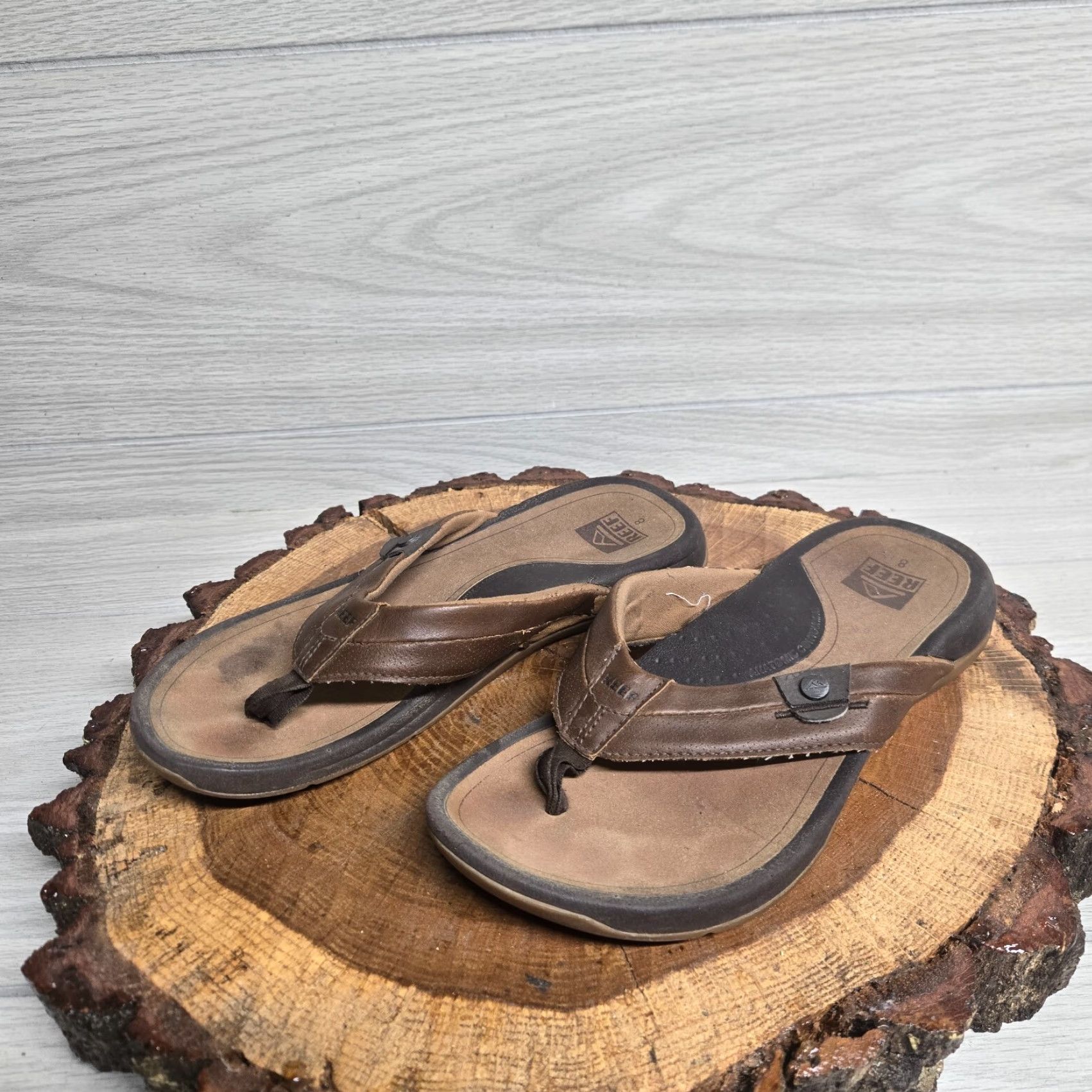 REEF Reef Sandals Womans 8 Thong Flip Flops Brown Beach Size US 8 / IT 38 - 2 Thumbnail