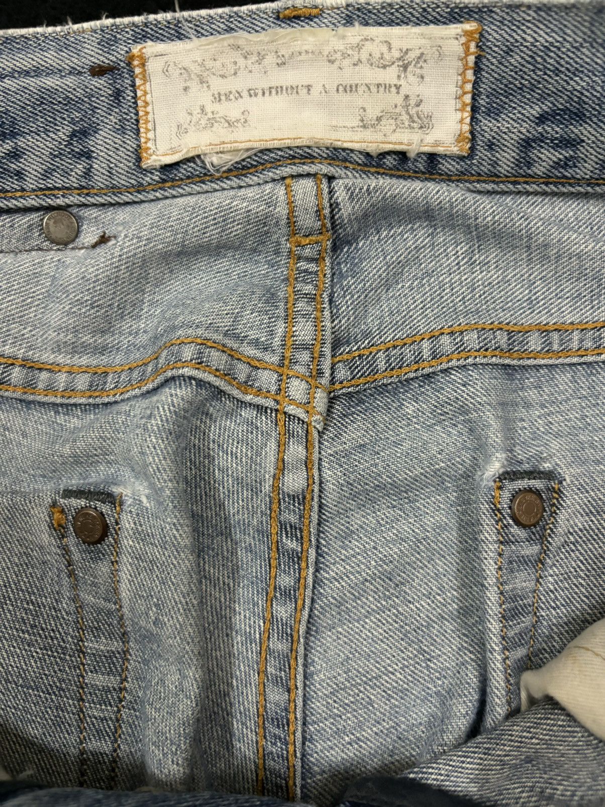 Japanese Brand Vintage Men Without A Country Selvedge Ripped Grunge Jeans Size US 29 - 21 Thumbnail
