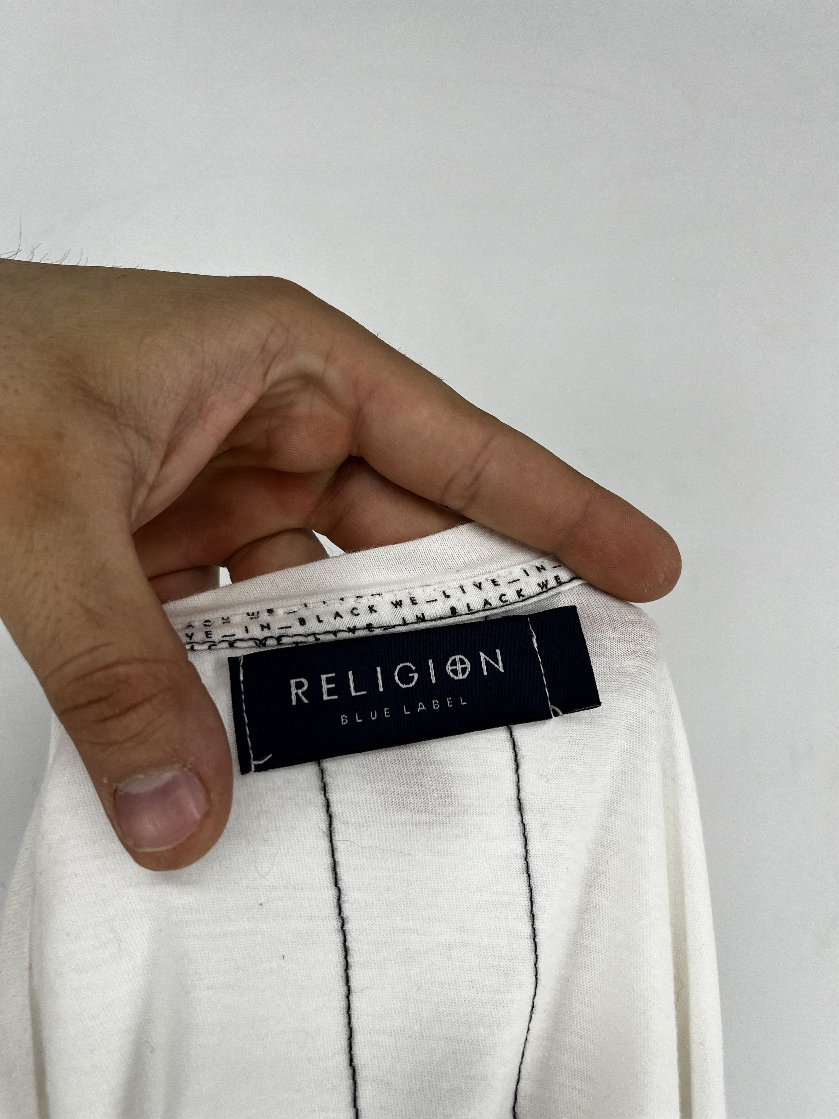 Vintage Vintage Y2K Religion T-Shirts ART Size US XXL / EU 58 / 5 - 8 Thumbnail