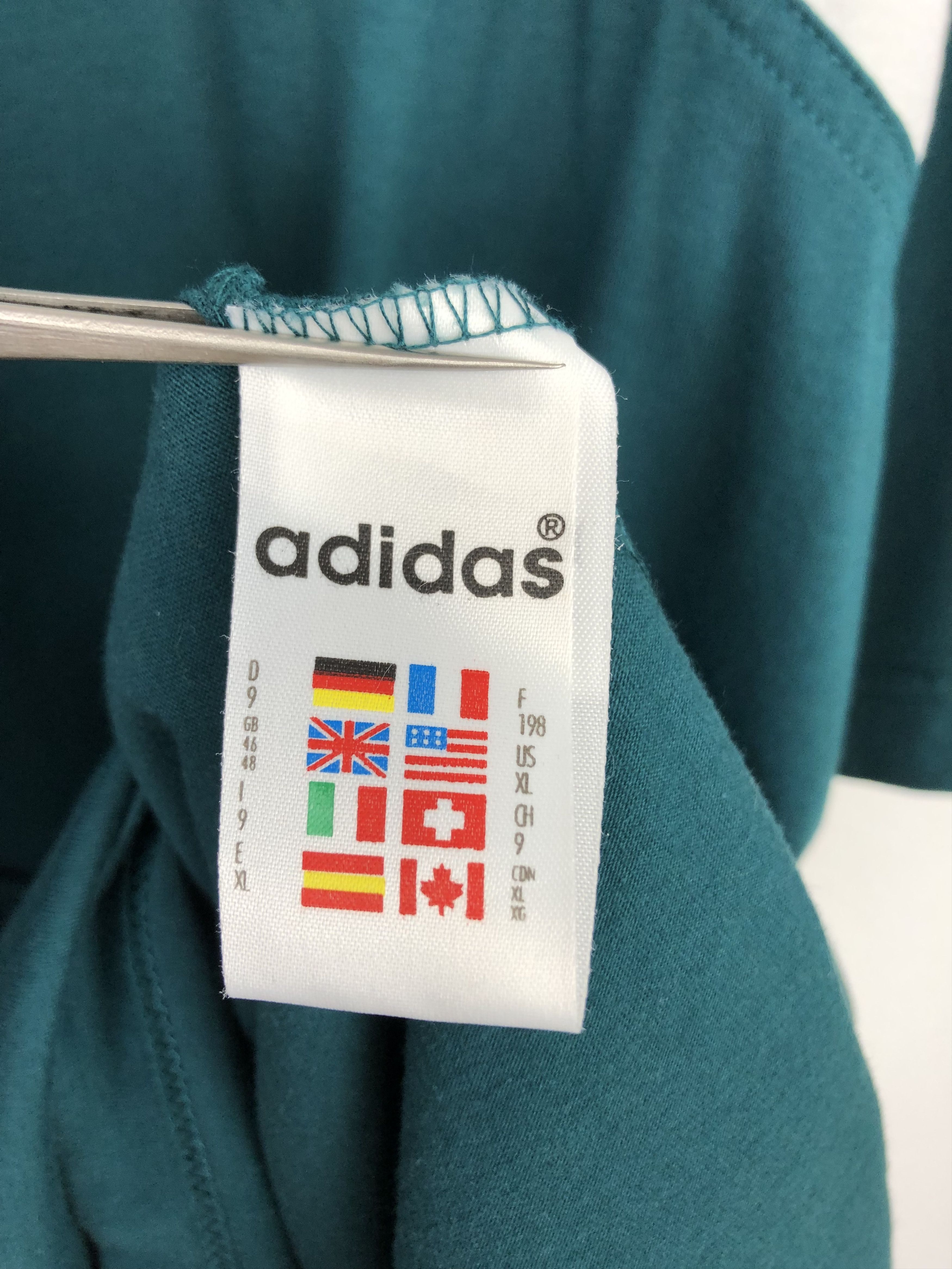 Adidas Vintage Adidas Ferencvaros Football Shirt Soccer Jersey Size US XL / EU 56 / 4 - 7 Thumbnail