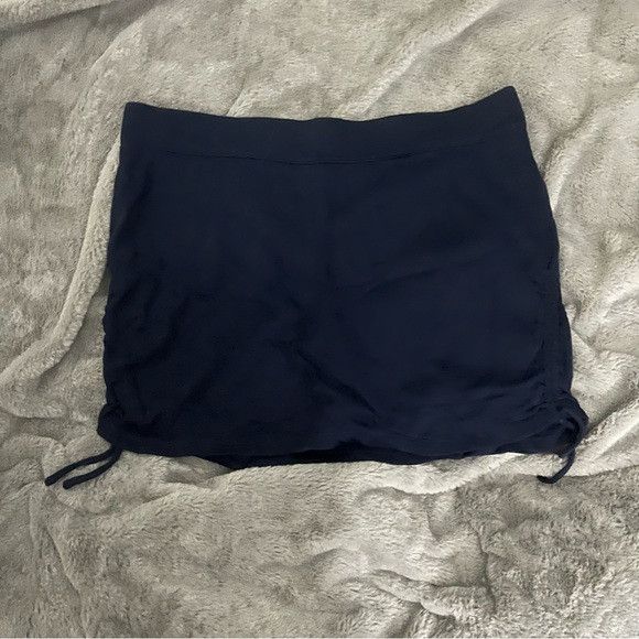 Chaps Chaps women’s navy blue Skort size 1X Size 38" / US 16 / IT 52 - 1 Thumbnail