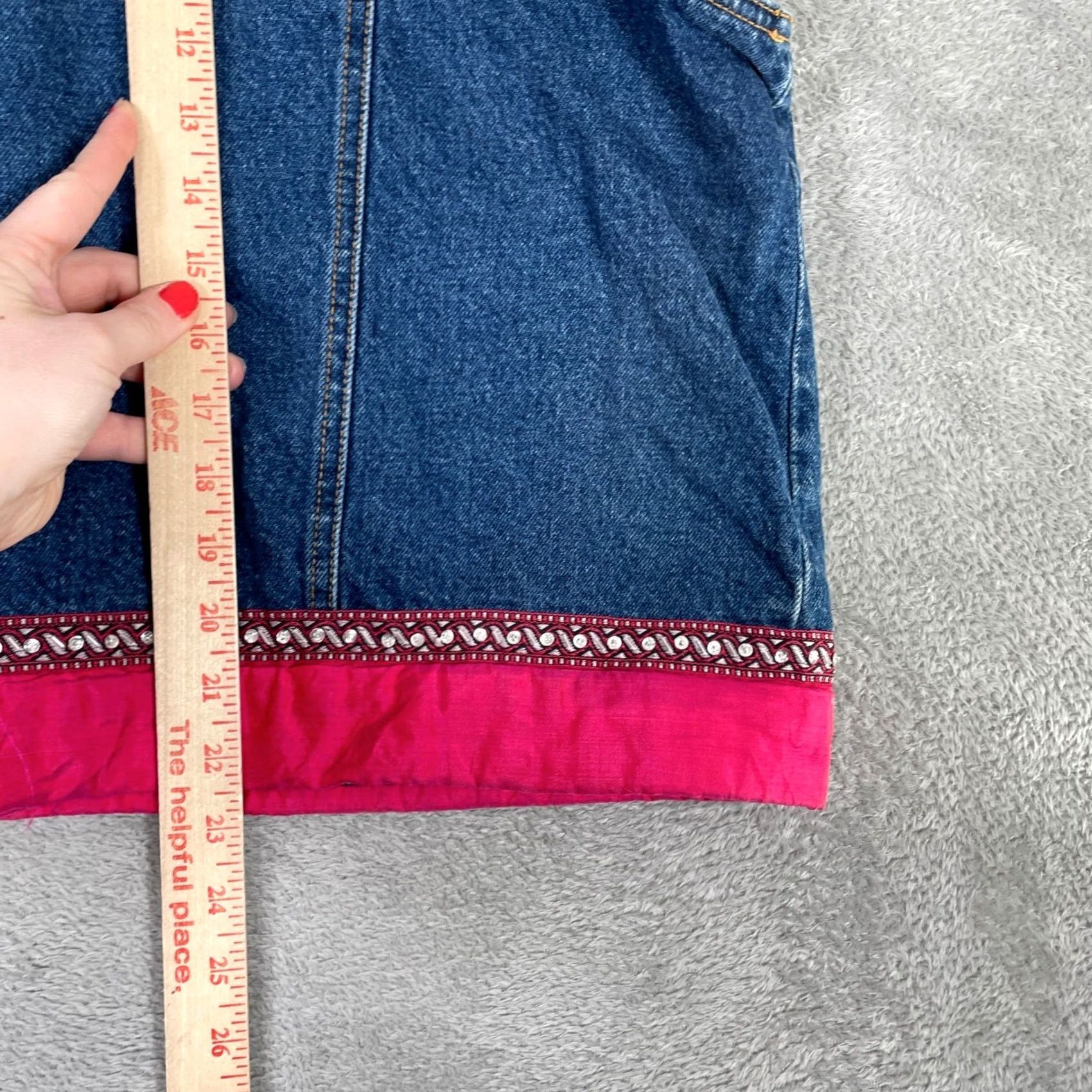 Denime VINTAGE BACCINI Denim Vest Womens 22W Plus Blue Pink Contrast Trim Embroidered Sleeveless Button Down Western Boho 90s Casual Jacket Womens Size 3XL / US 20-22 - 6 Thumbnail