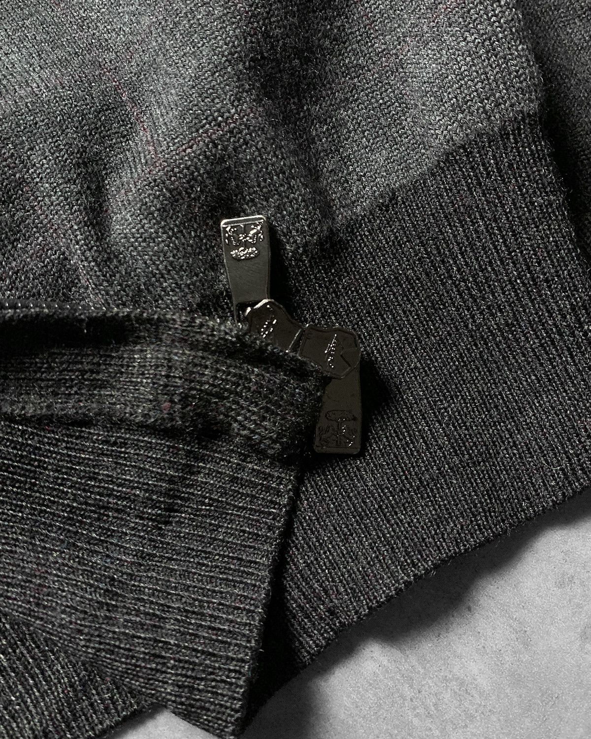 Corneliani Corneliani Knitted Zip Up Sweater - M Size US M / EU 48-50 / 2 - 8 Thumbnail